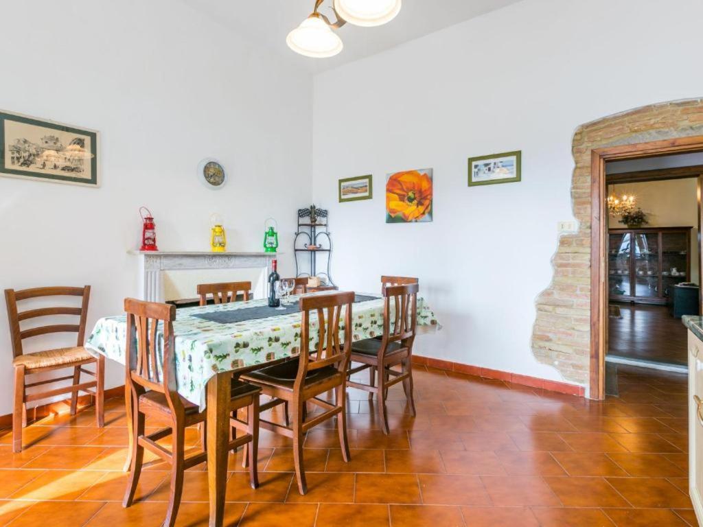 Dimora Tipica Toscana Montecatini Val di Cecina Extérieur photo